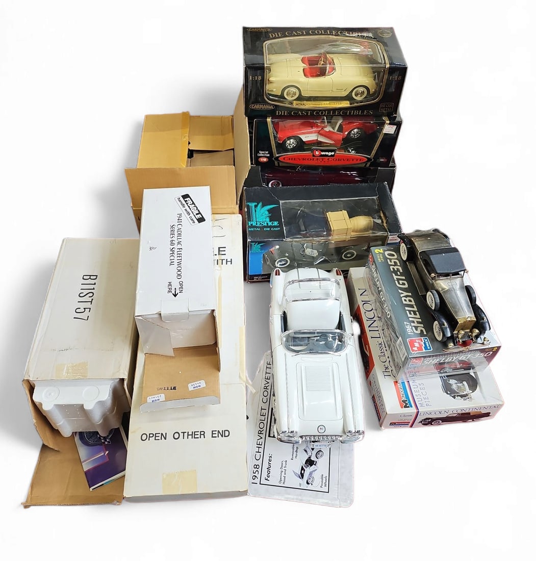 Lot of Die Cast Model Cars & Kits. (1 of 4)