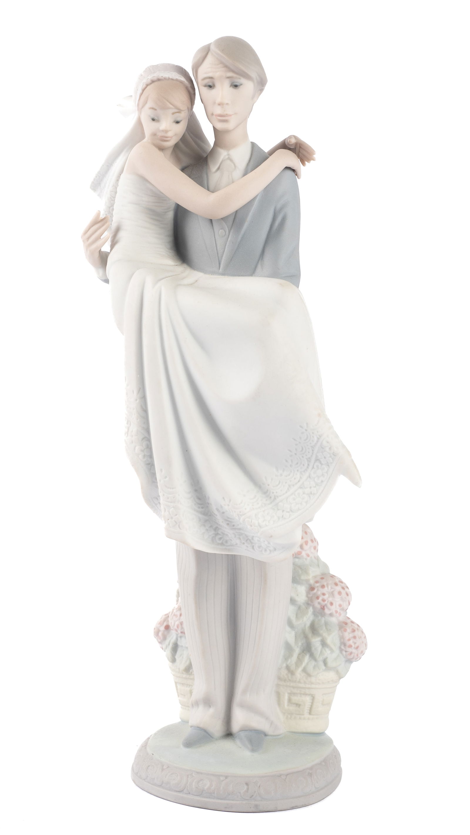 Lladro "Over the Threshold" Wedding Couple Figure. (1 of 4)