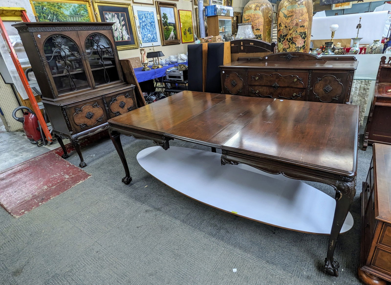 Carved Mahogany Chippendale Dining Set. (1 of 5)
