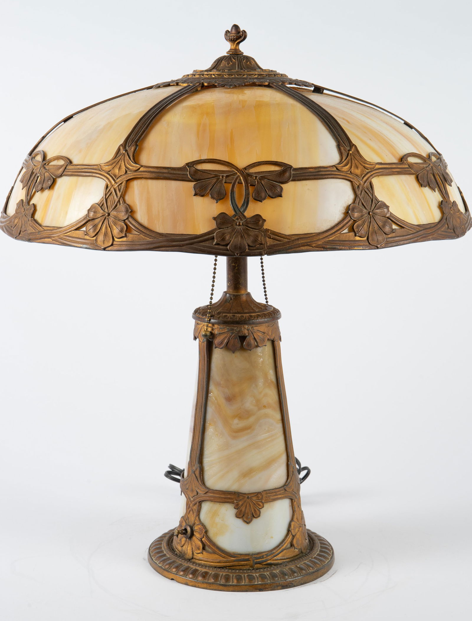 Art Nouveau Slag Glass Lamp w/ Light Up Base.
