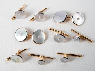 14K Gold Mother of Pearl Cuff Link & Stud Set.