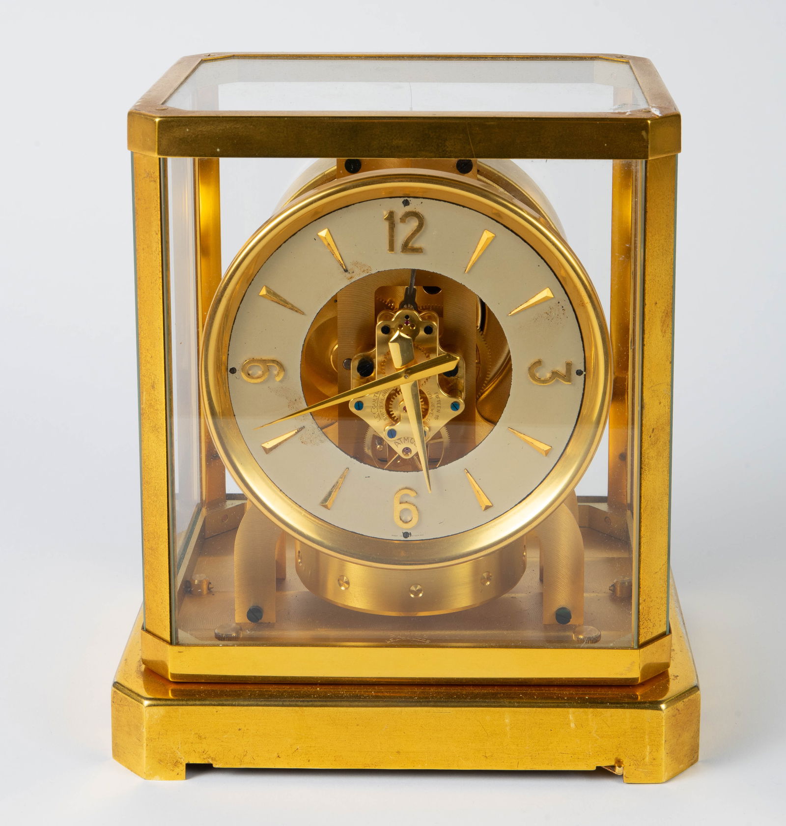 Atmos LeCoultre Swiss Clock- 15 Jewels, AS IS. (1 of 7)