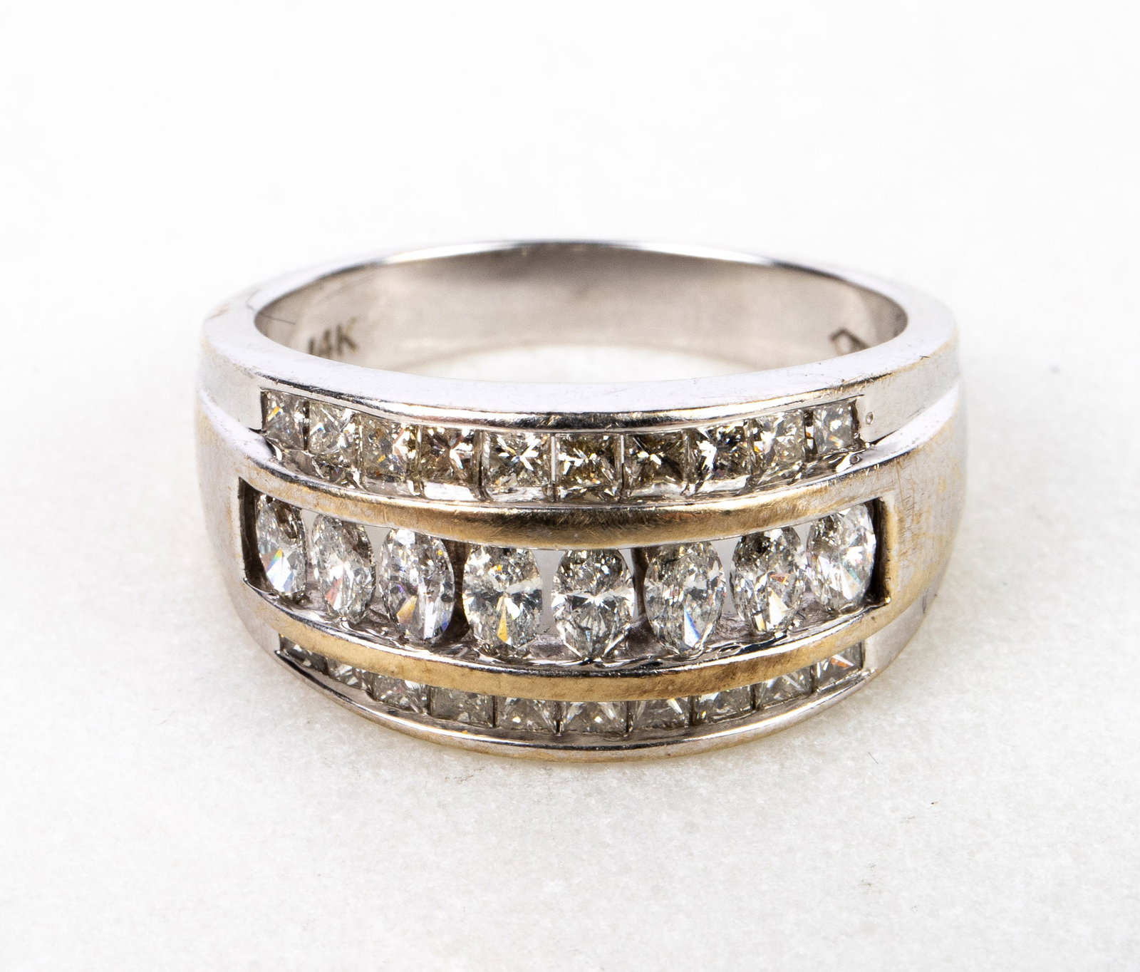 14K White Gold & Brilliant Diamond Ring - D&D. (1 of 4)