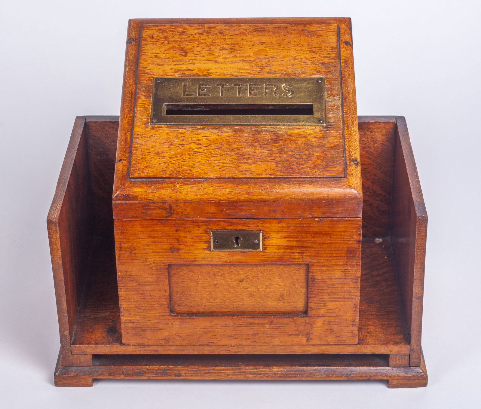 Antique Oak Letter Box - Hotel or Country House. (1 of 7)