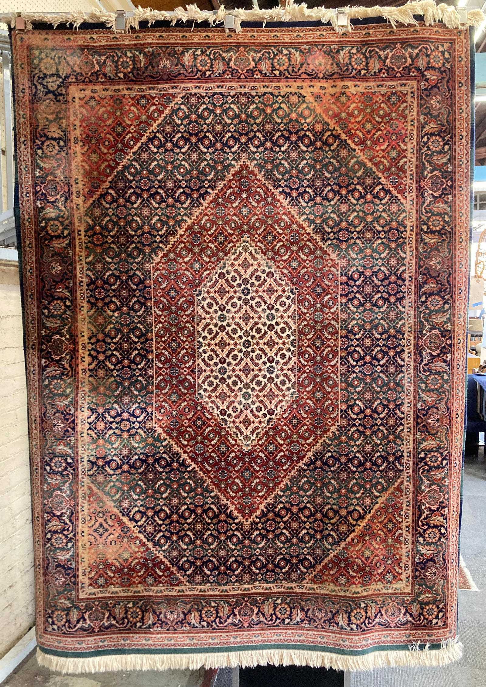 5' 7" x 7' 9" Abbas Royal Machine Made Rug. (1 of 3)