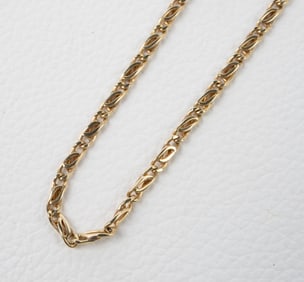14K Yellow Gold Chain Necklace.