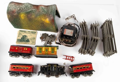 American Flyer Pre War Train Set w/ Box, No. 1221.