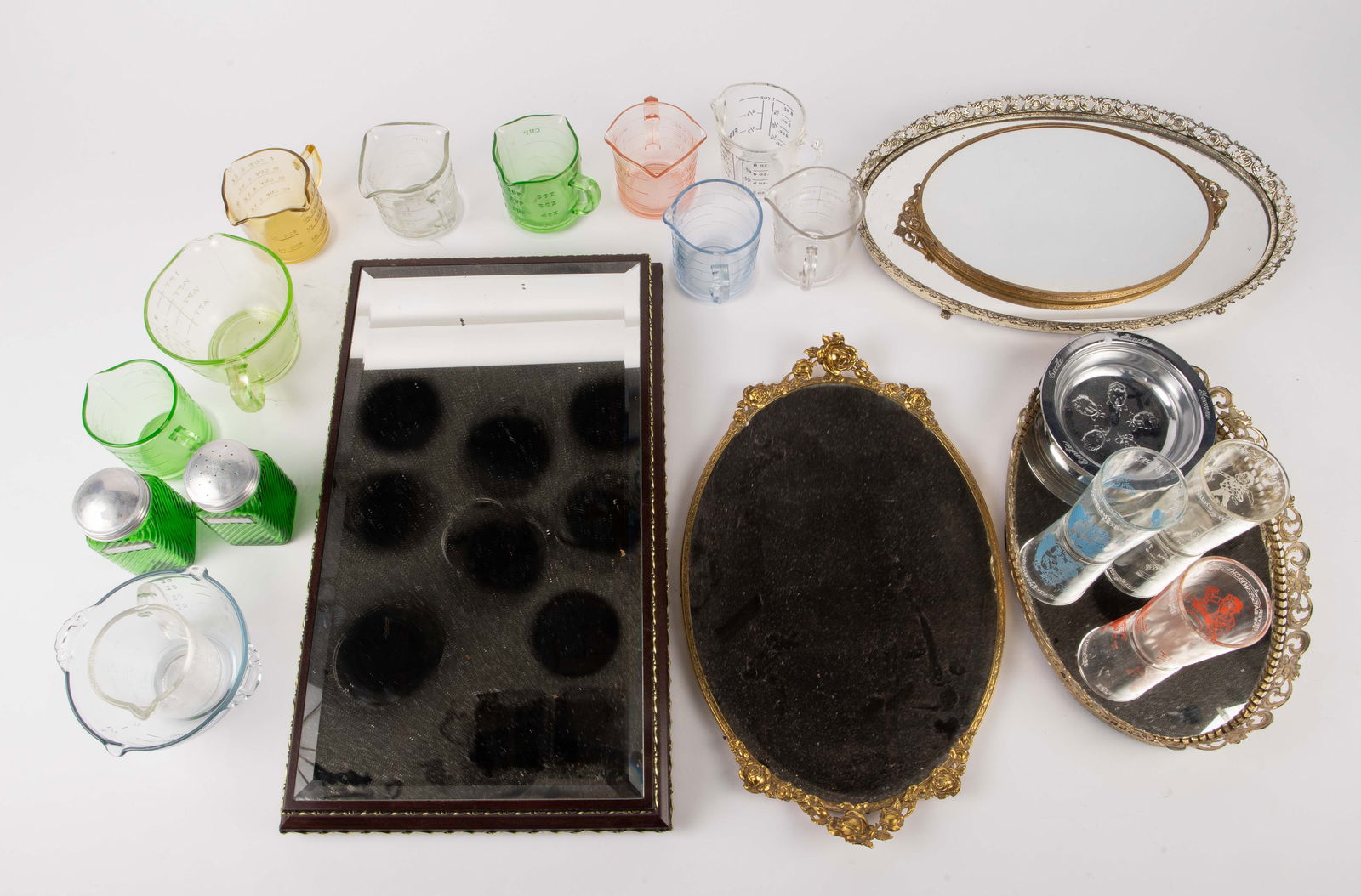 Vintage Measuring Cups, Mirrored Trays & More. (1 of 8)