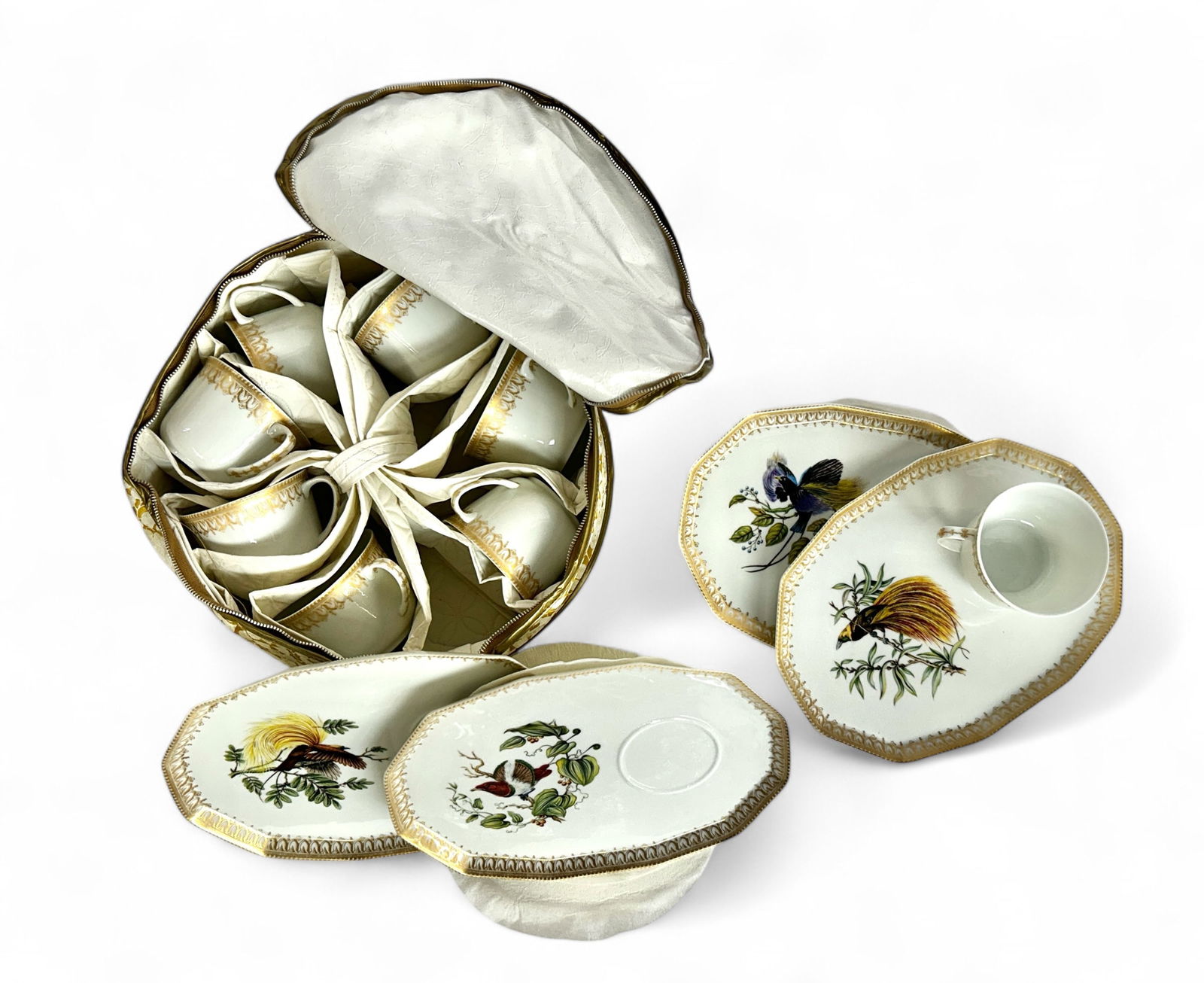 Mottahedeh Set of 8 Teacups & Plates. (1 of 5)