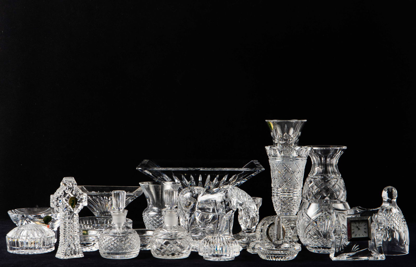 Lot: Waterford Bowls, Vases, Table Articles. (1 of 7)