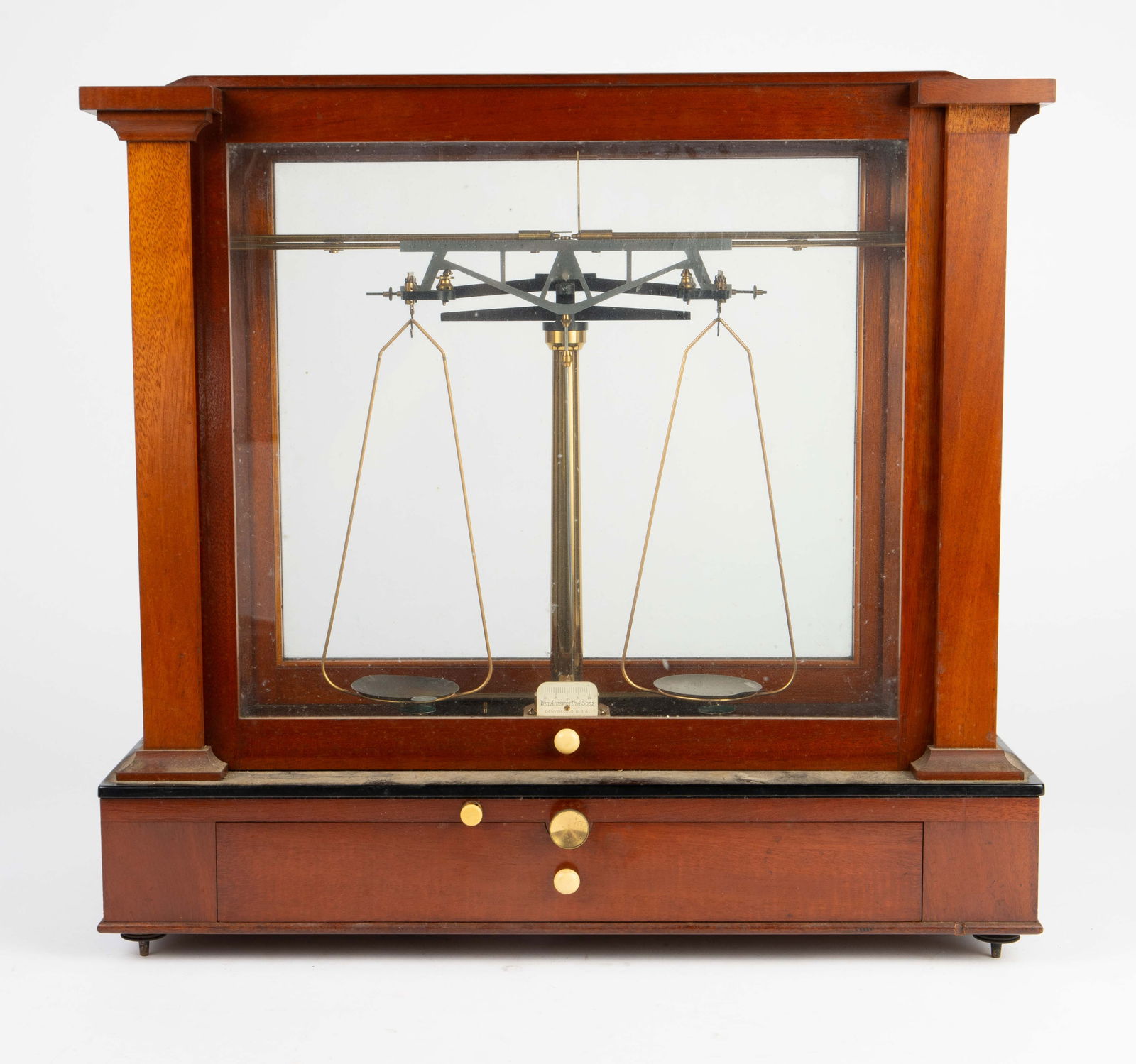 Wm Answorth & Sons Precision Balance Scale. (1 of 10)