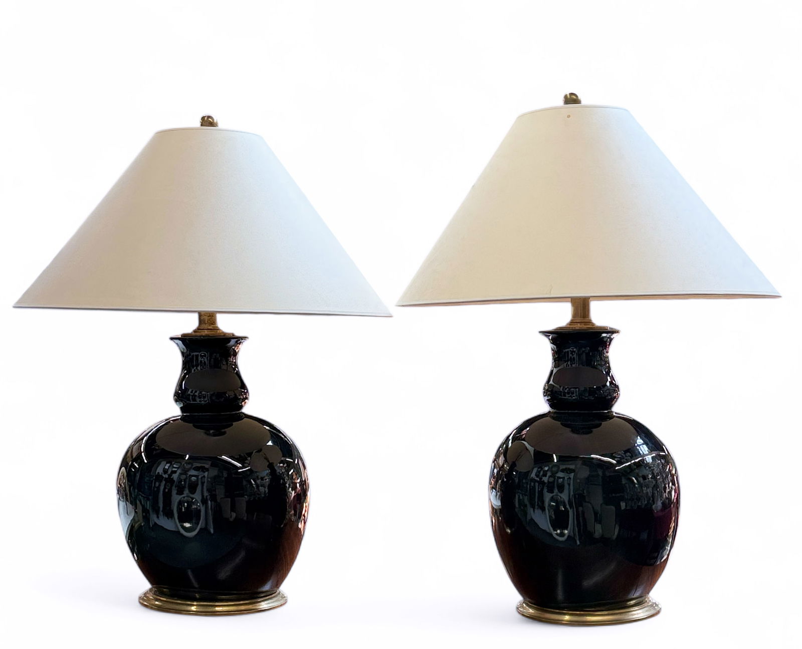 Pair of Ralph Lauren Malin Ming Lamps. (1 of 2)