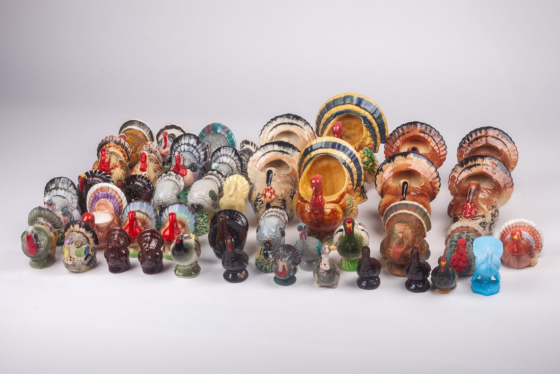 Lot of Vintage Turkeys- Vases, Salt Shakers, etc. (1 of 11)