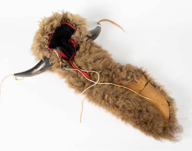 Native American Bison Fur & Horn Headdress.: The vintage headdress features a long panel of bison fur and two horns with decoration at the ends. It is signed O.J. Laier III 94 on the inside hide. Although inspired by the culture and symbolism, t