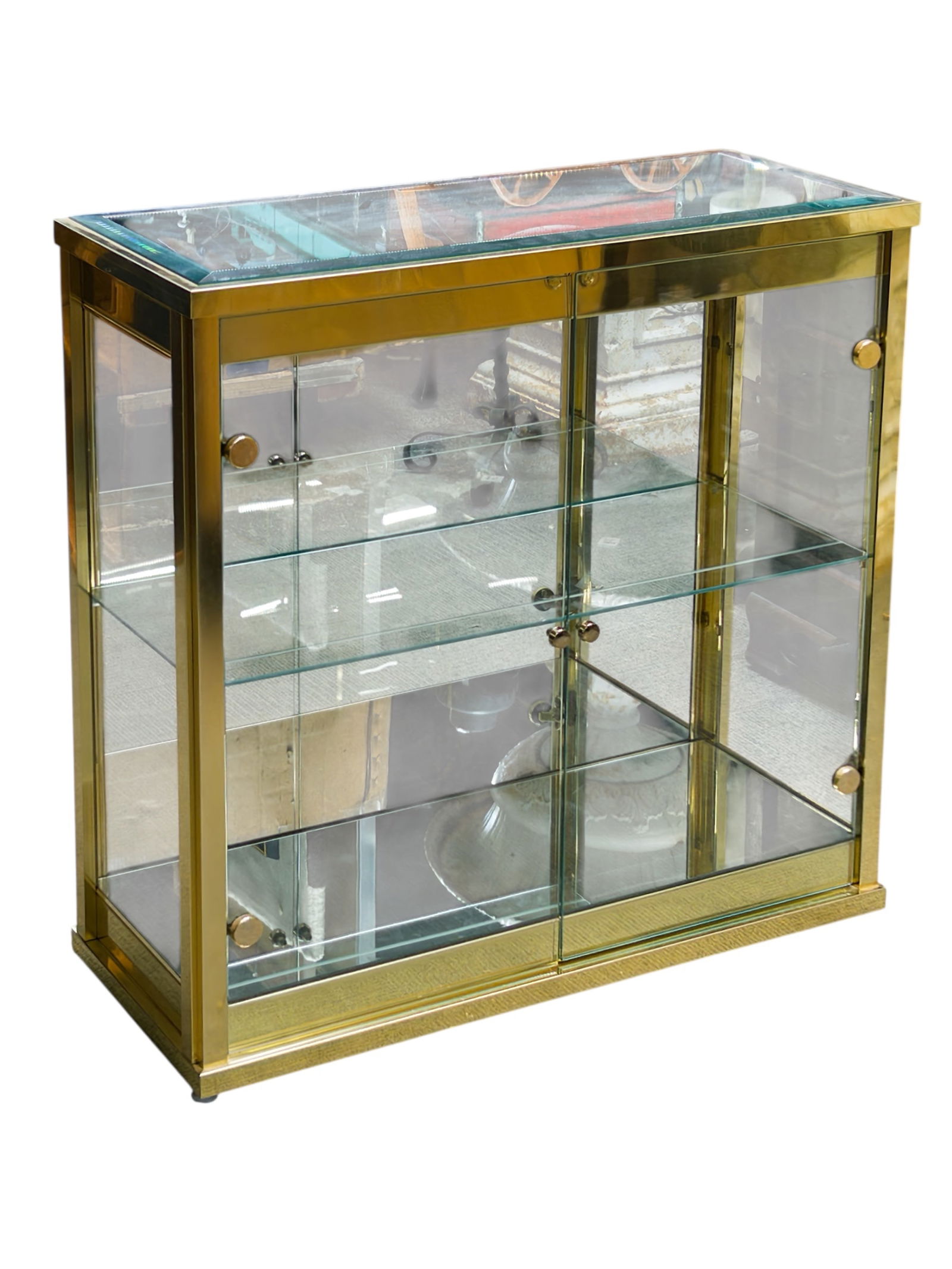 Brass & Glass Display Cabinet. (1 of 17)