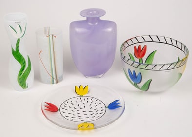 Lot: 4 Kosta Boda Art Glass Items - Vases & Bowl.