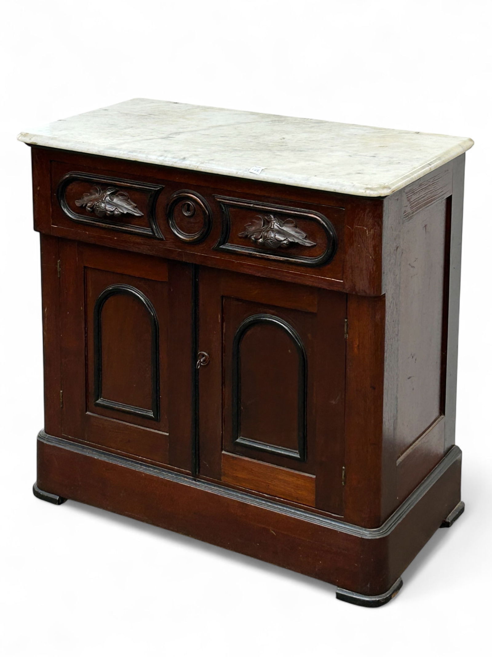 Victorian Marble Top Washstand. (1 of 14)