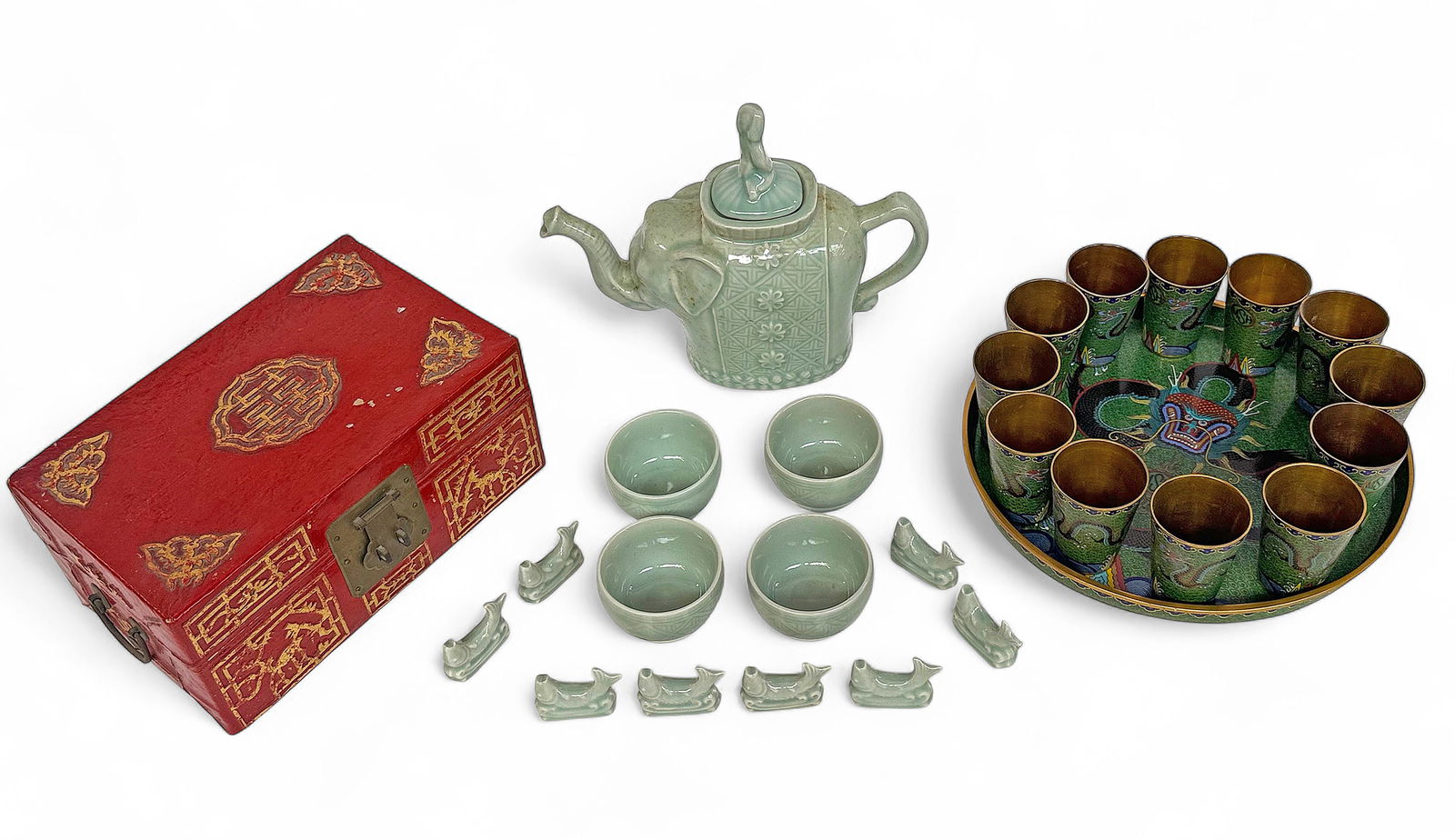 Lot of Assorted Vintage Chinese Items. (1 of 15)