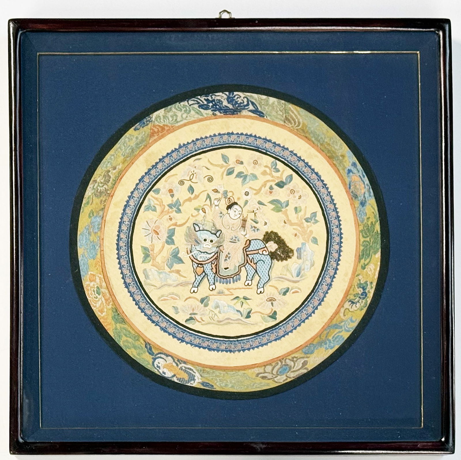 Silk Chinese Blindstitch Round Tapestry, Framed. (1 of 3)