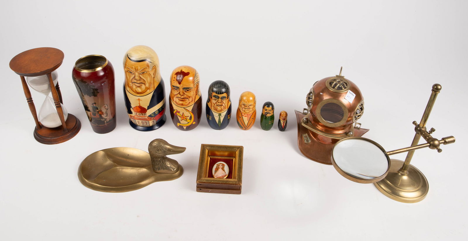 Lot of Desk Articles, inc. Russian Nesting Dolls. (1 of 11)