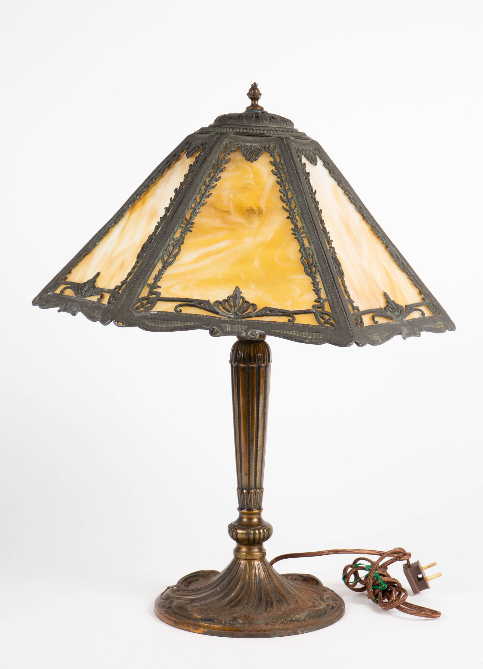 Metal & Cast Iron Slag Glass Table Lamp. (1 of 6)
