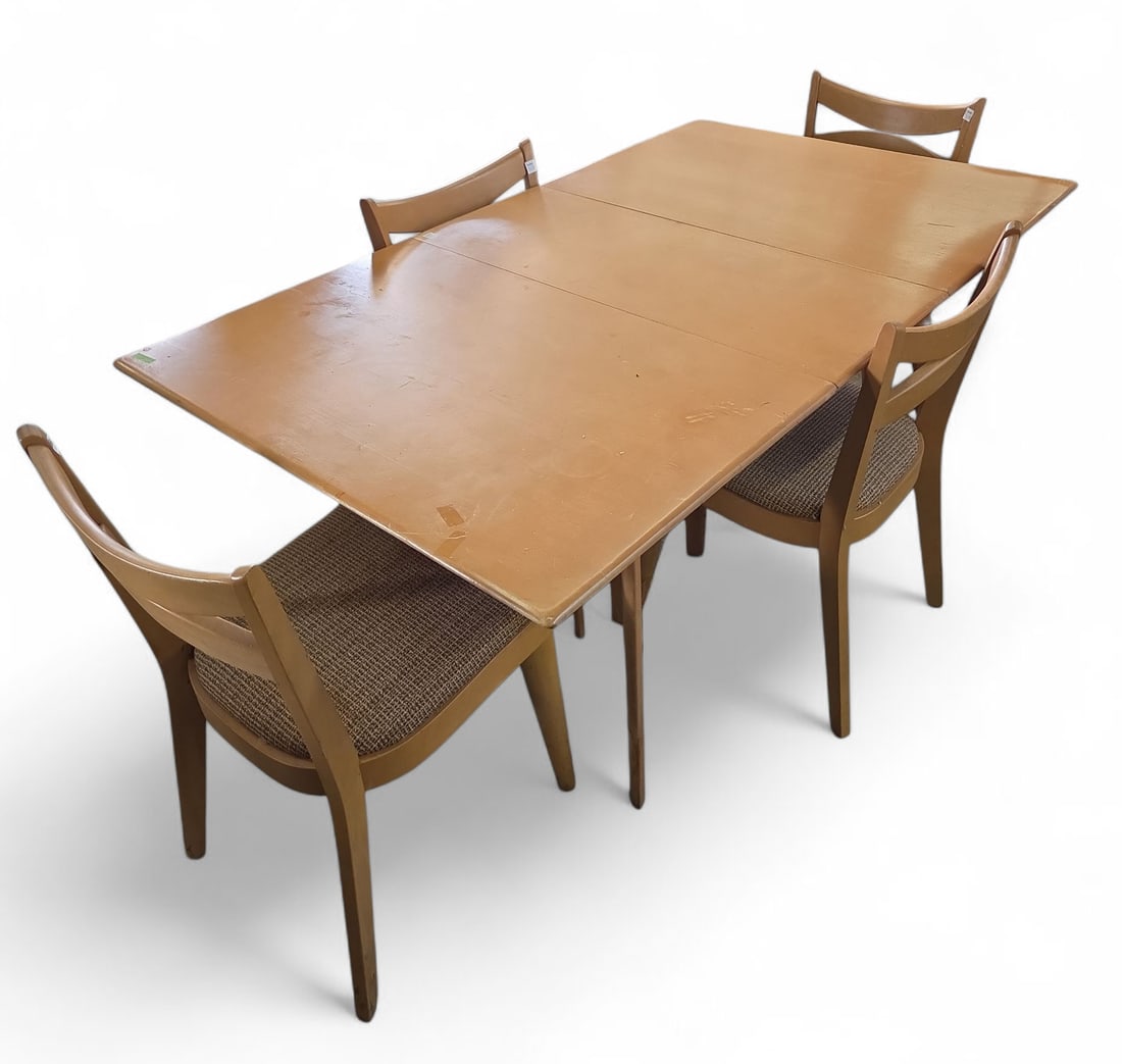 Heywood Wakefield Dining Table and 4 Chairs. (1 of 6)