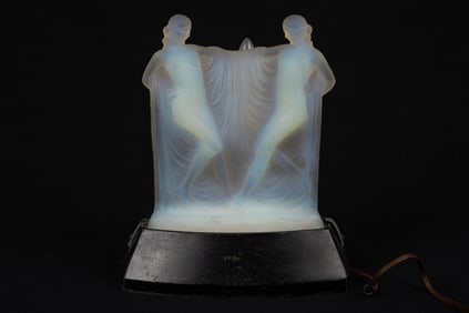 Sabino Double Suzannes Art Deco Opalescent Lamp.