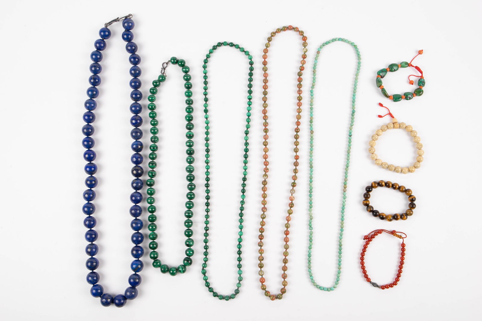 Lot of Beaded Stone Necklaces - Lapis, Malachite. (1 of 5)