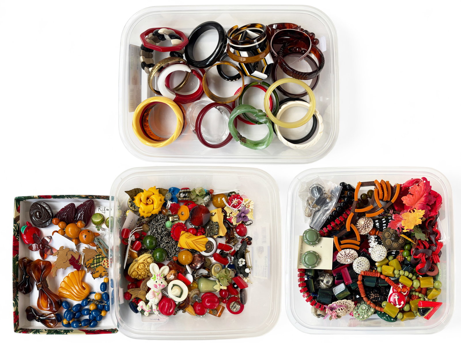 Lot of Vintage Jewelry - Bakelite, Lucite, Etc. (1 of 4)