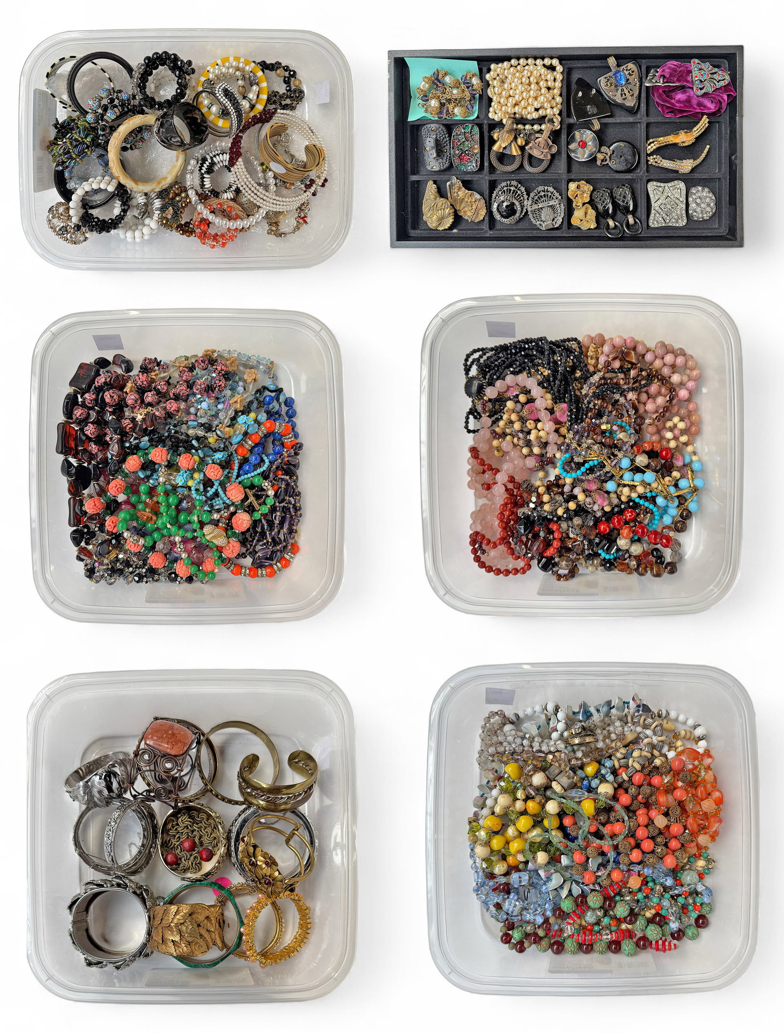 Lot: Costume Jewelry, inc. Snap Buckles & Haskell.: The lot contains over 80 pieces of costume jewelry, including a group of vintage and antique snap buckles. The lot also includes a long 34" Miriam Haskell necklace with purple and ornate brass beads,