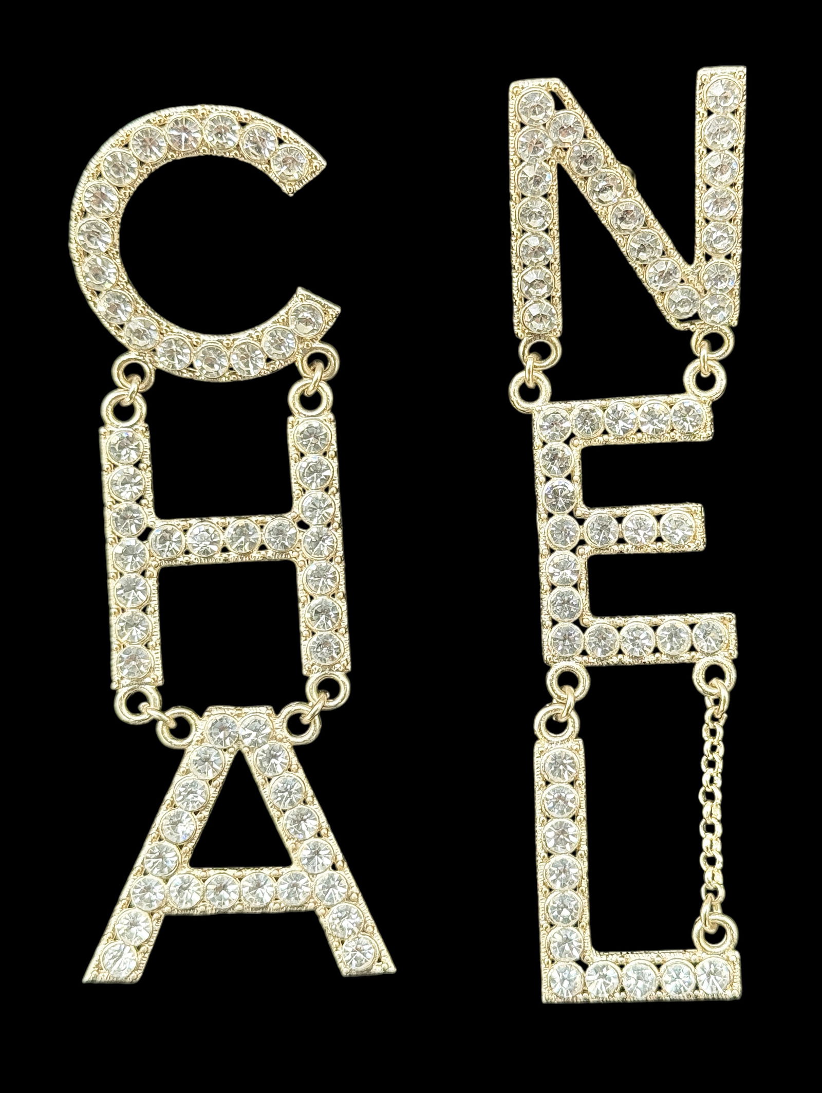 Chanel Runway Logo Drop Earrings, 2019. (1 of 3)