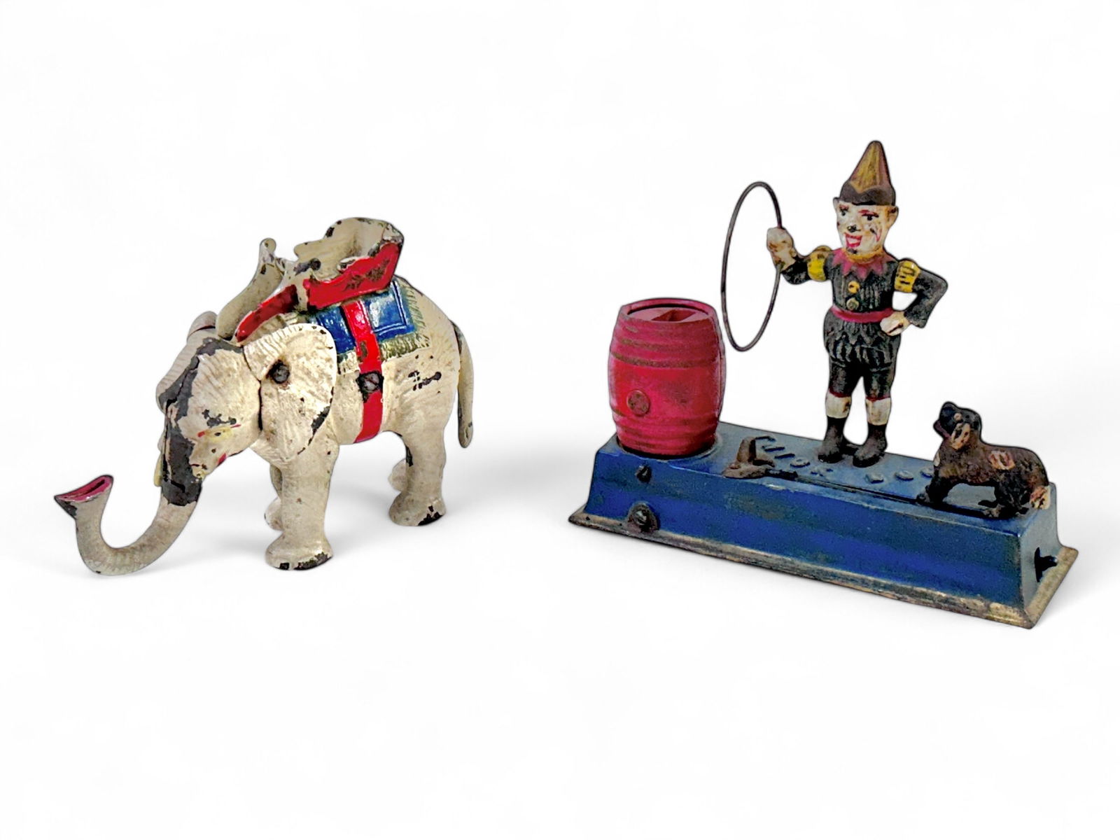 2 Circus Themed Cast Iron Coin Banks, Trick Dog. (1 of 10)