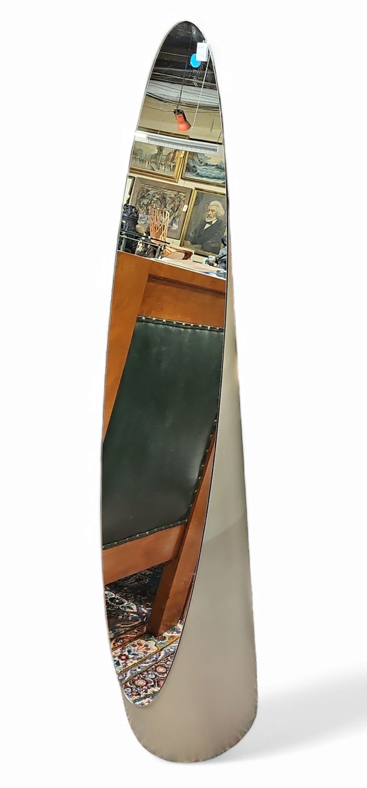 Gaia "Lipstick" Modern Mirror. (1 of 2)