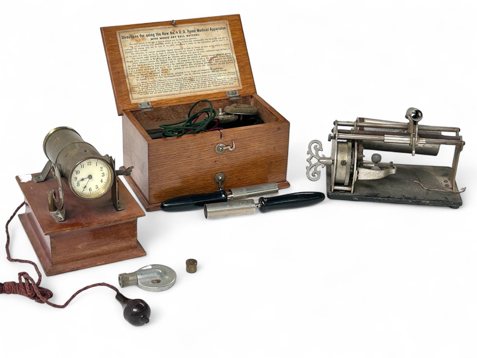 Lot: Cylinder Phonograph, Quack Device, Clock. (1 of 5)
