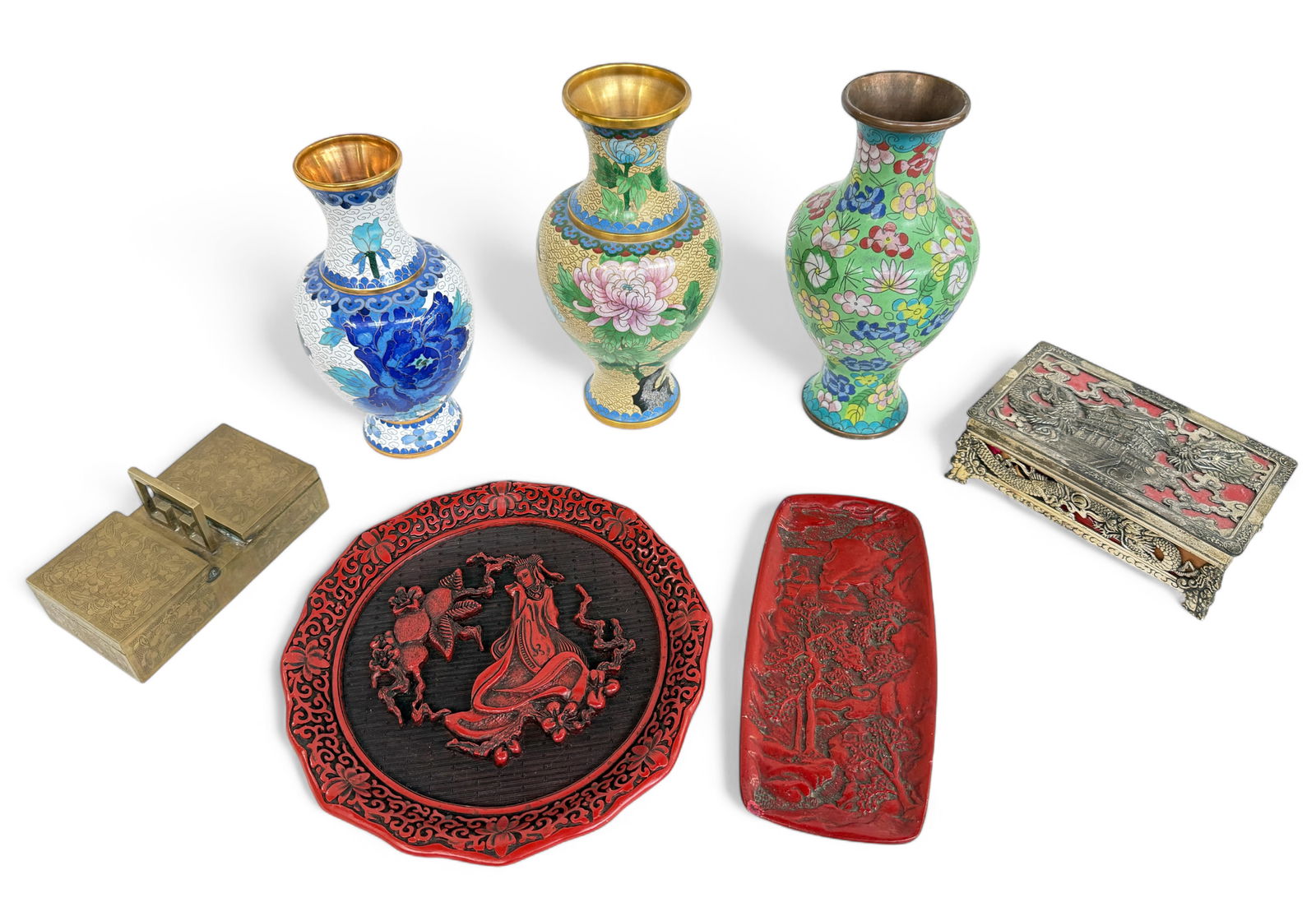 Lot: 7 Pcs. Mostly Chinese Items. (1 of 9)
