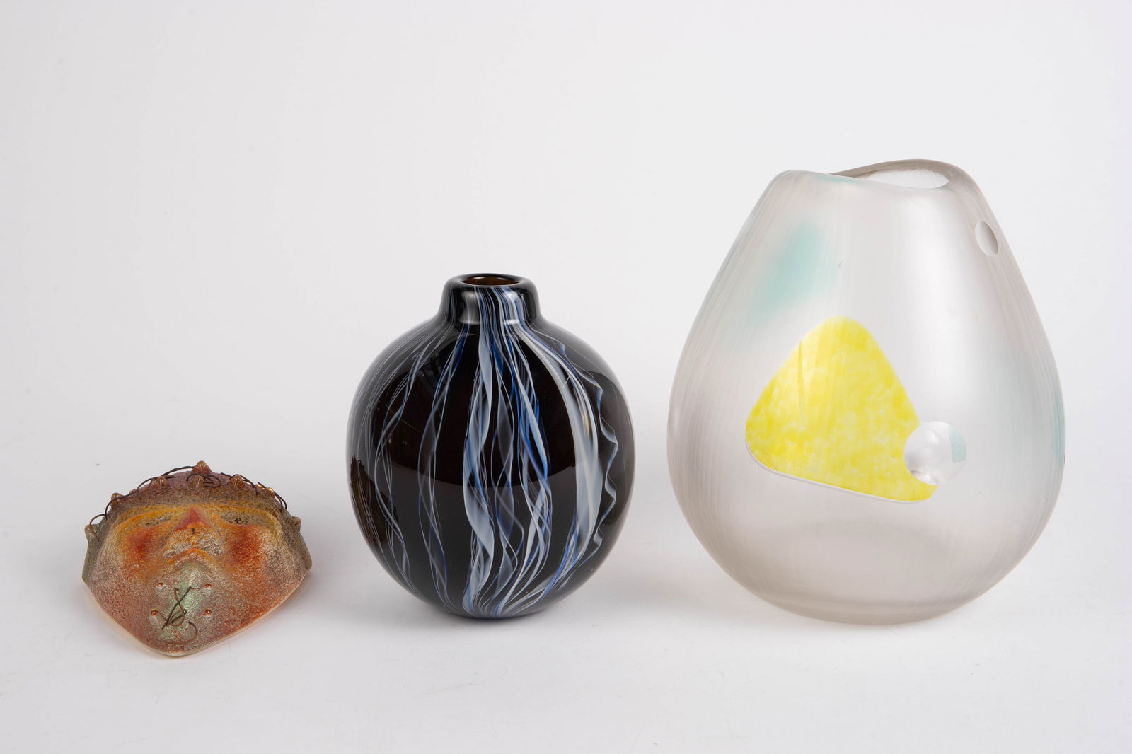 Lot: 3 Pcs. Art Glass- Karen Zoot, Cassandre, etc. (1 of 7)