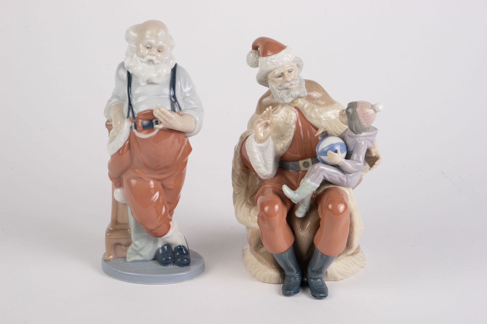 2 Lladro Figures- Papa Noel, Santa's Busiest Hour. (1 of 4)