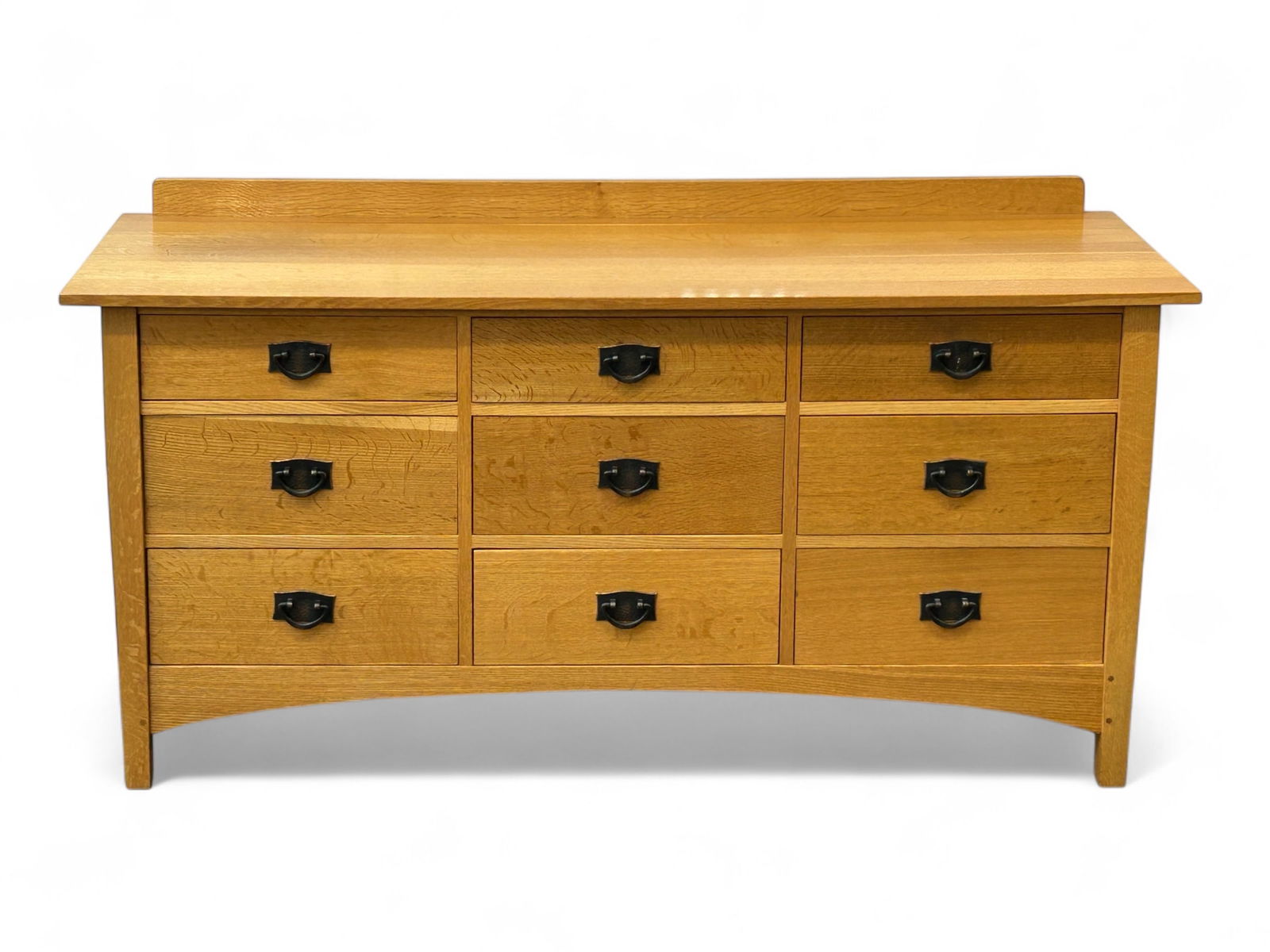 Stickley Mission Oak Triple Dresser. (1 of 5)