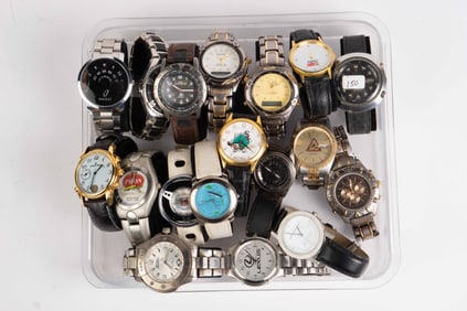 Lot of 18 Watches - Advertisement, Persion, Ricoh.