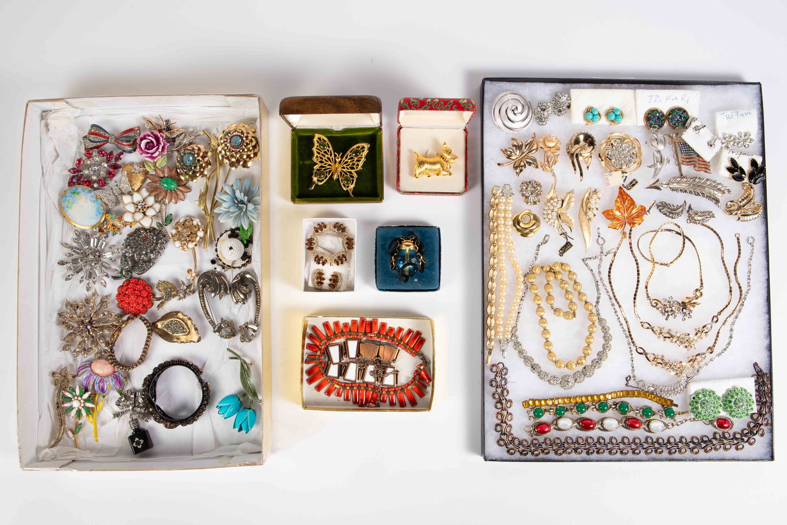 Lot of Vintage Costume Jewelry- Trifari, Hobe, Etc (1 of 6)