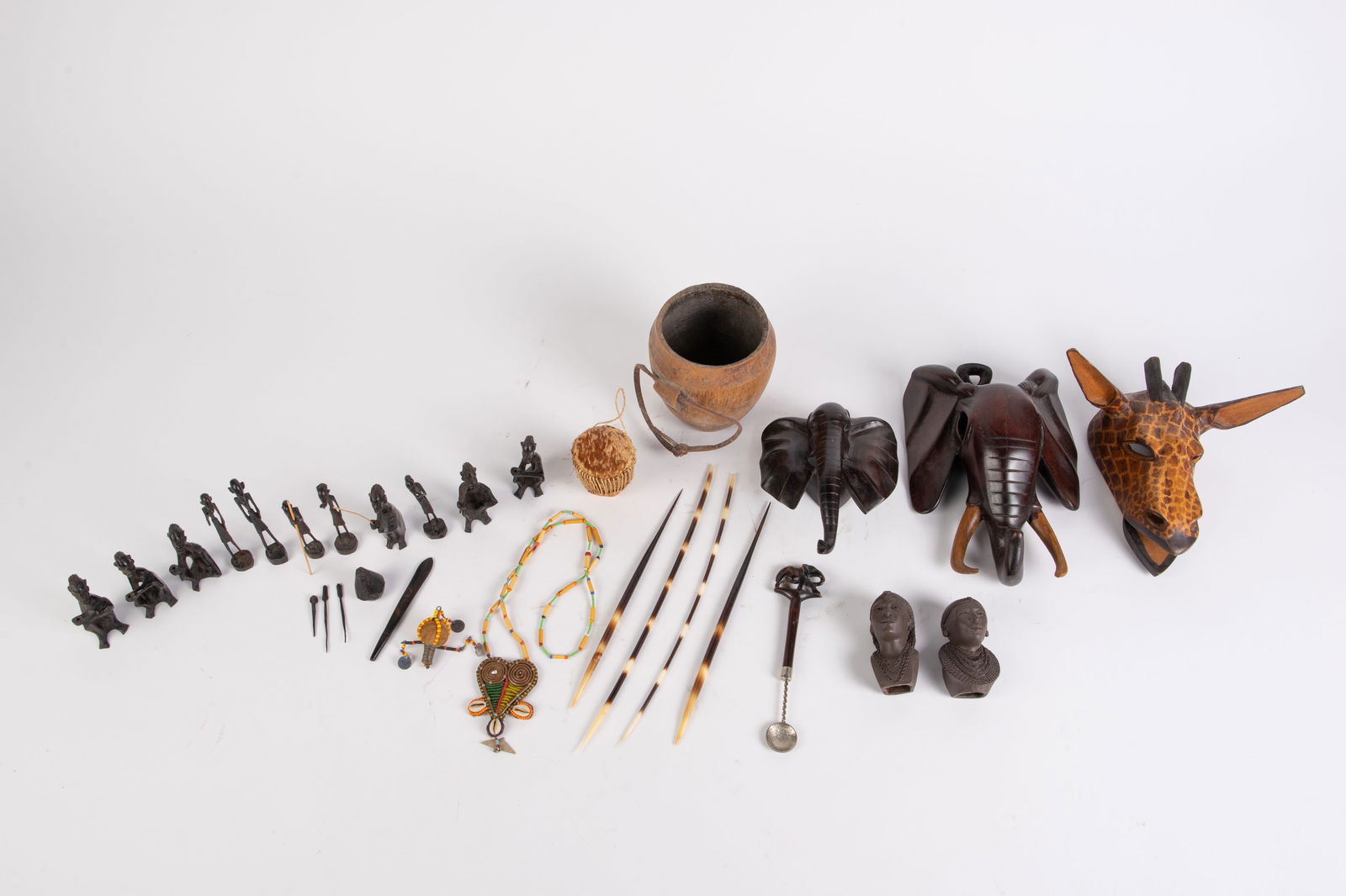 Lot of Assorted Handcrafted African Goods. (1 of 20)