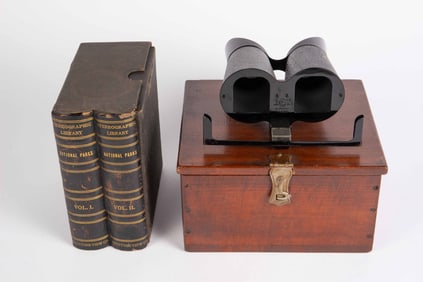 Keystone View Co. Stereographic Library w/ Viewer.