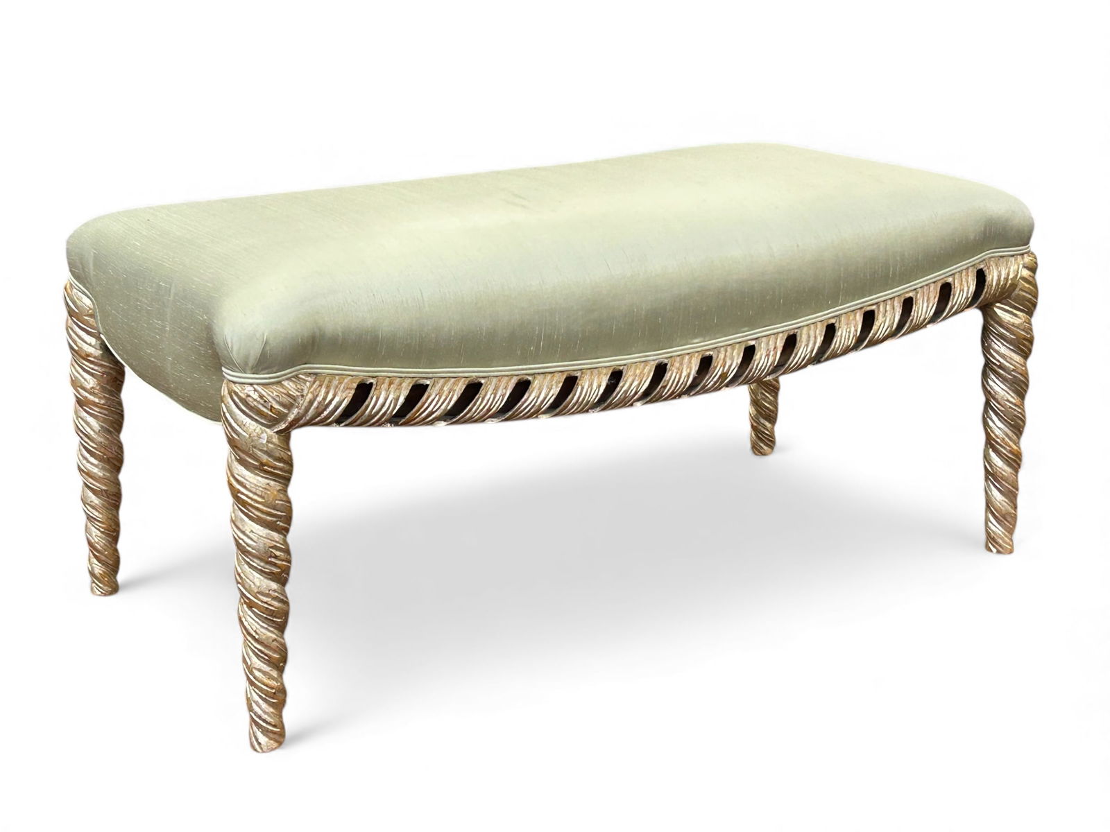 Hollywood Regency Style Upholstered Bench. (1 of 10)