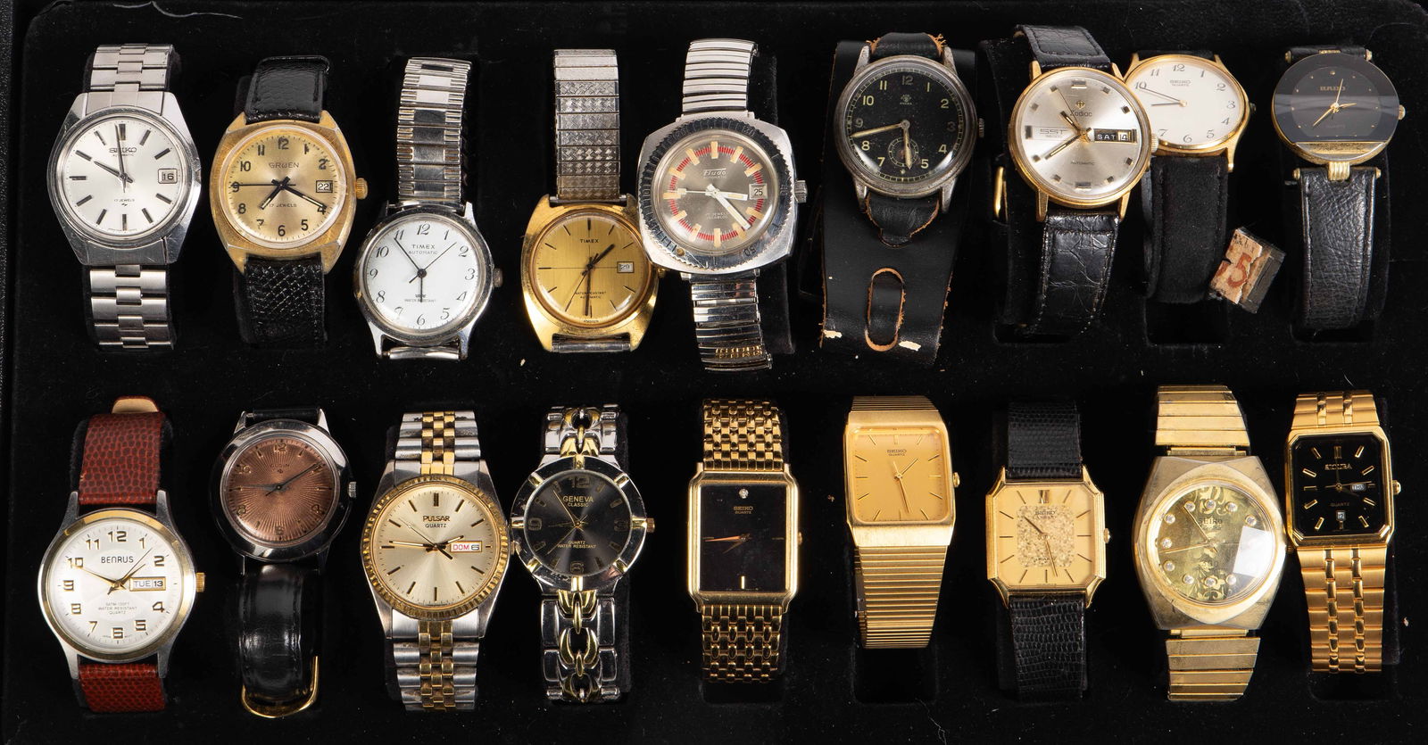 18 Vintage Mens' Wristwatches - Gruen, Rado, Seiko (1 of 8)