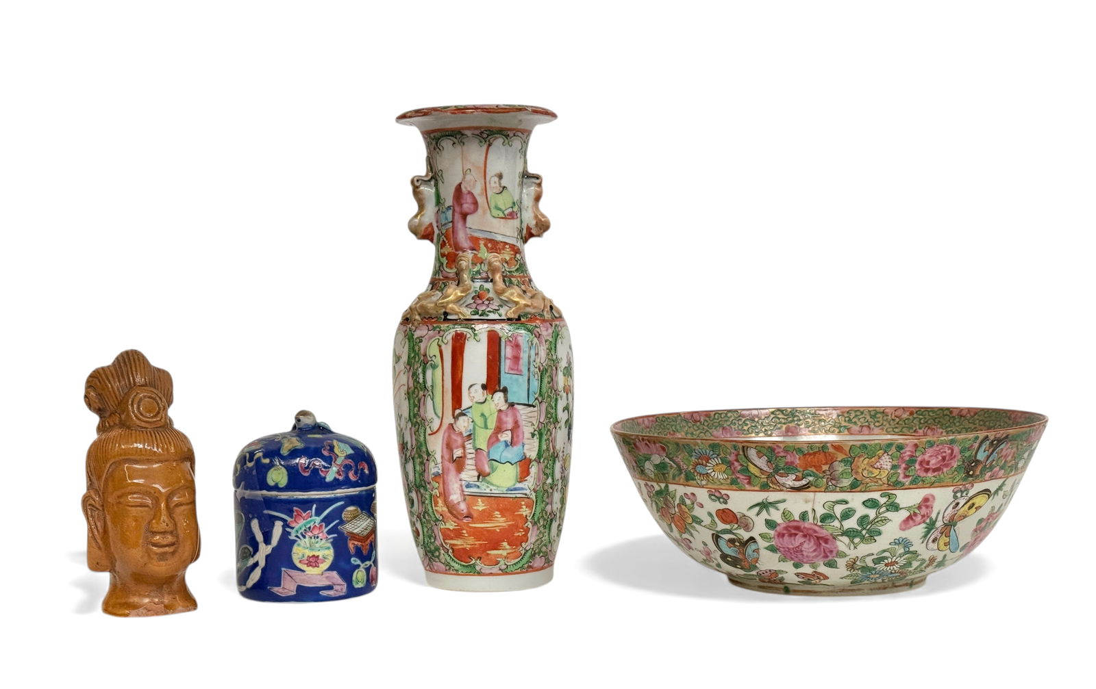 Lot: 4 Pcs. Early 20th Century Chinese Porcelain. (1 of 10)