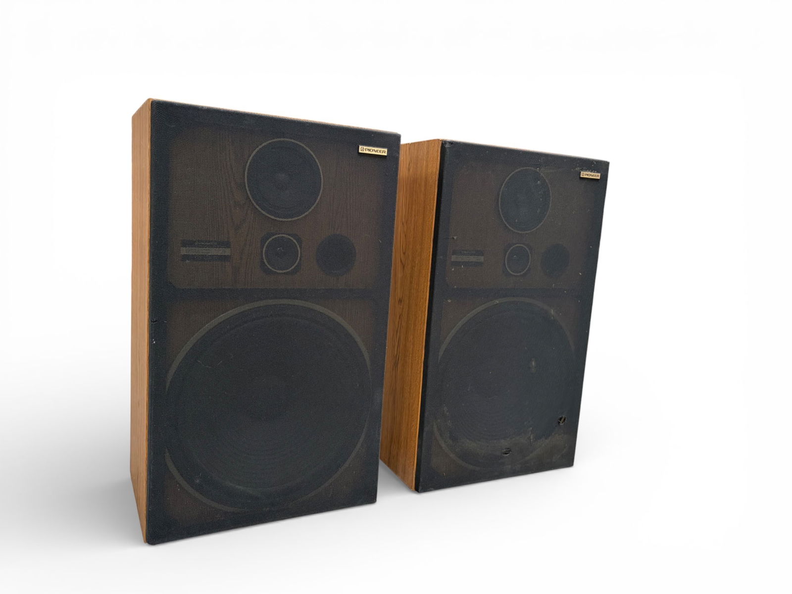Pair of Vintage Pioneer Speakers. (1 of 6)