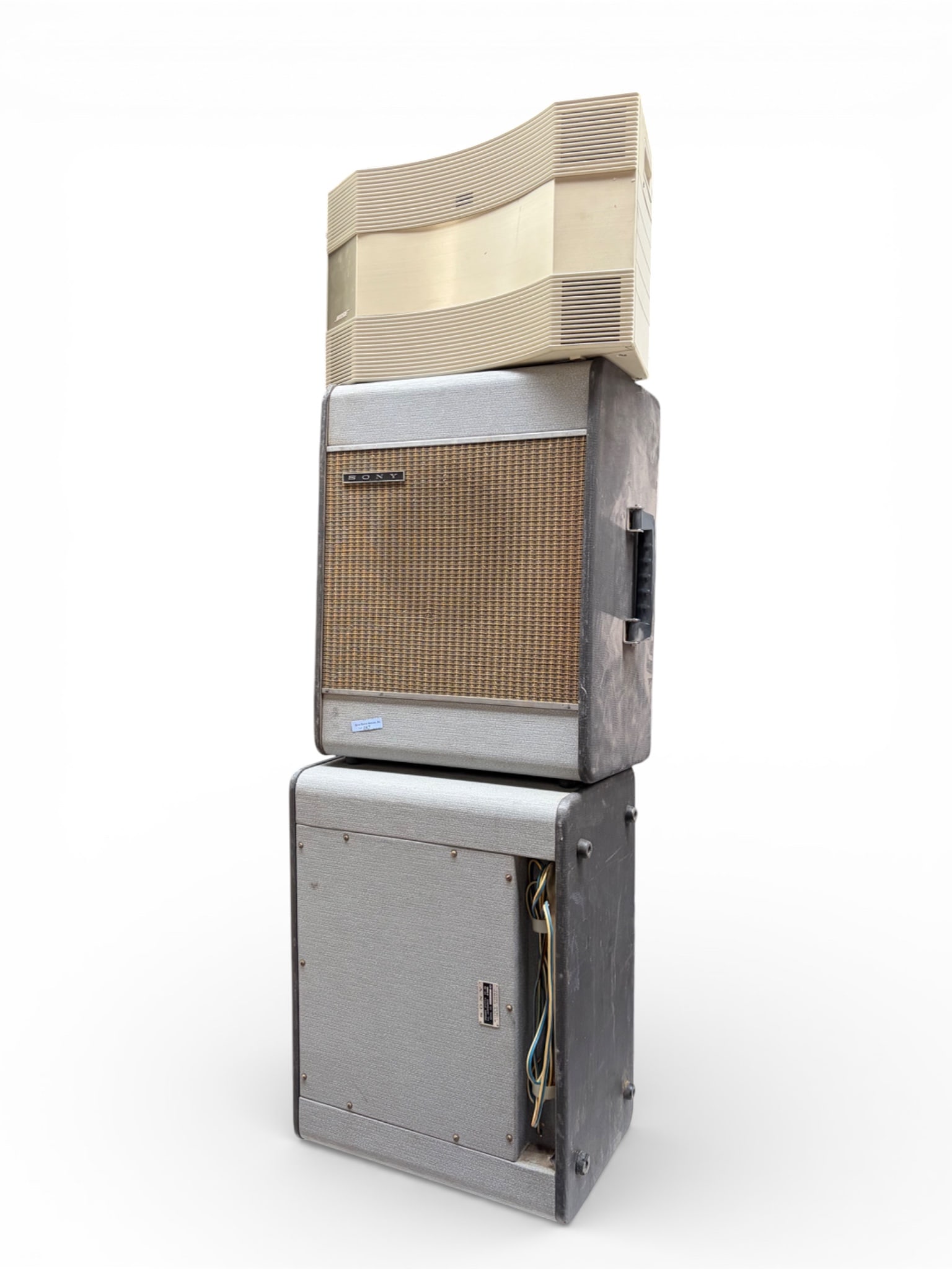 Lot: 2 Portable Sony Speakers & Bose Wave System. (1 of 6)