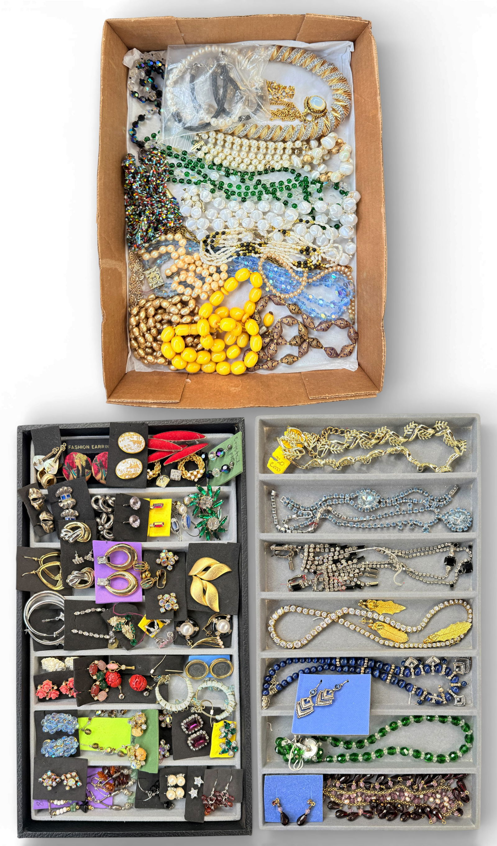 Lot of Vintage Costume Jewelry - Earrings, More. (1 of 6)