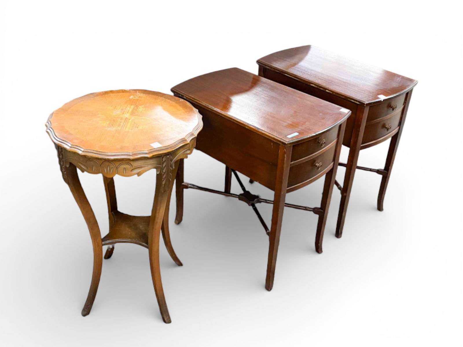 Lot: Pair of Mahogany Nightstands & Lamp Table. (1 of 3)