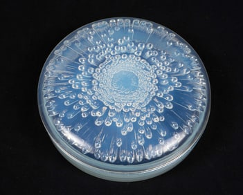 Lalique France Opalescent "Tokio" Powder Box.